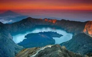 Amazing Rinjani Trekking 3 Days